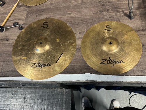 Cracked zildjian avedis - cracked,